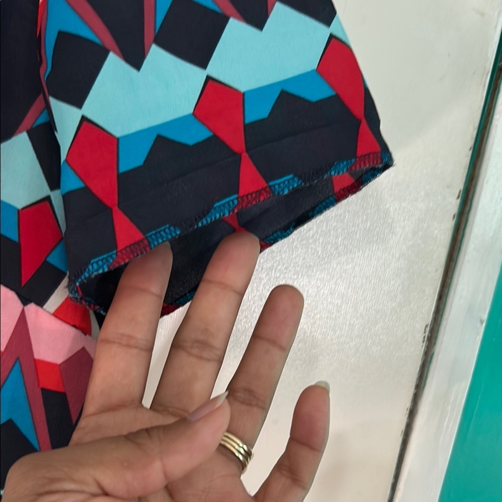 J- crew Geometric Patterned Top - Multicolor - Picture 3 of 9